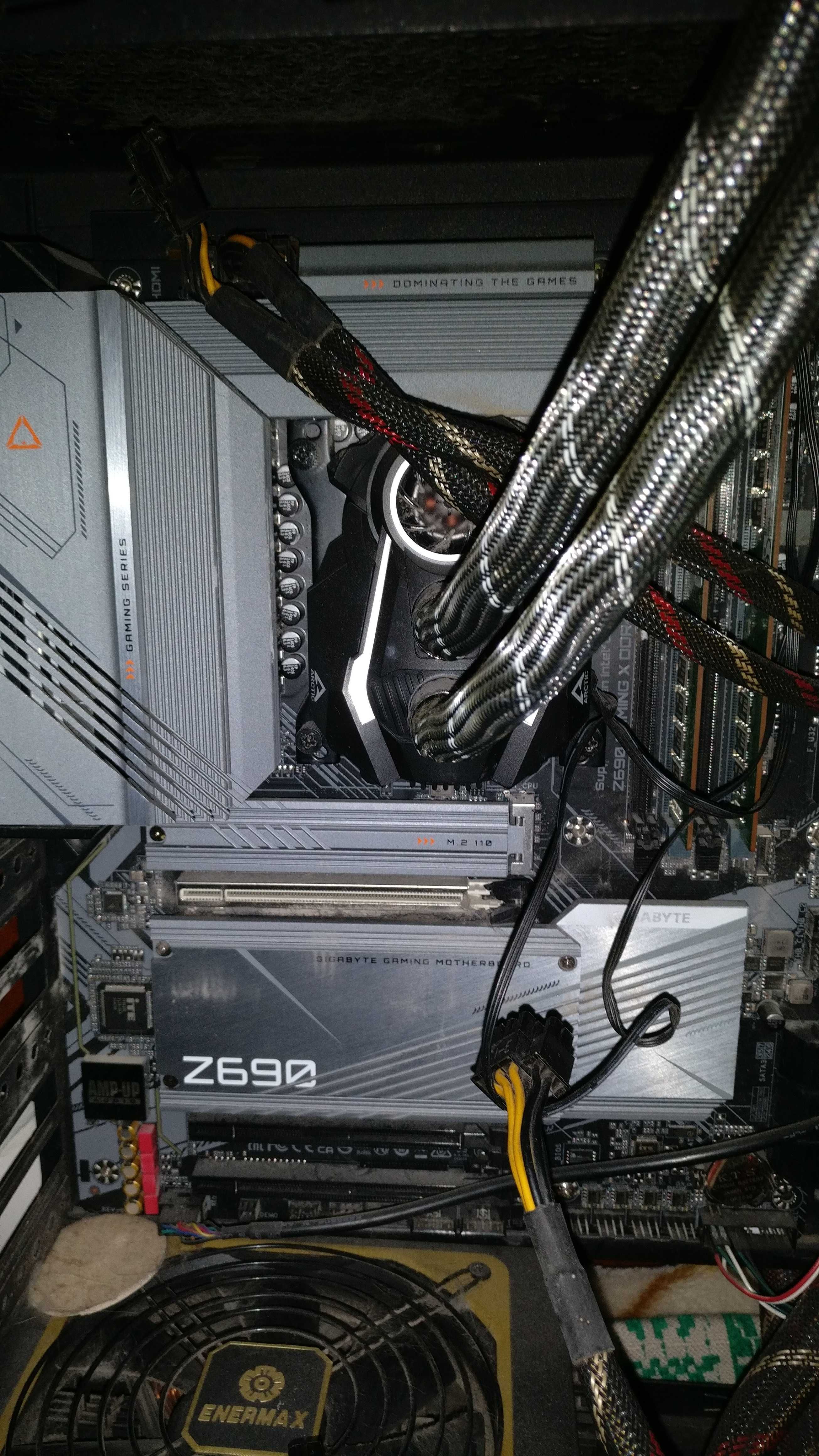 12600KF +Z690 GAMING X DDR4 +Samsung 32Gb(16x2) +AС Freezer II 280 RGB