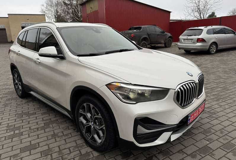 BMW X1 2021 G кузов