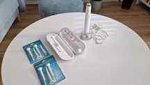 Szczoteczka Philips Sonicare plus 7 nowych końcówek