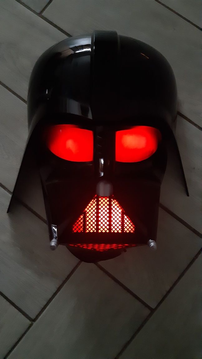 Lampka 3D LED Star Wars - Hełm Darth Vader
