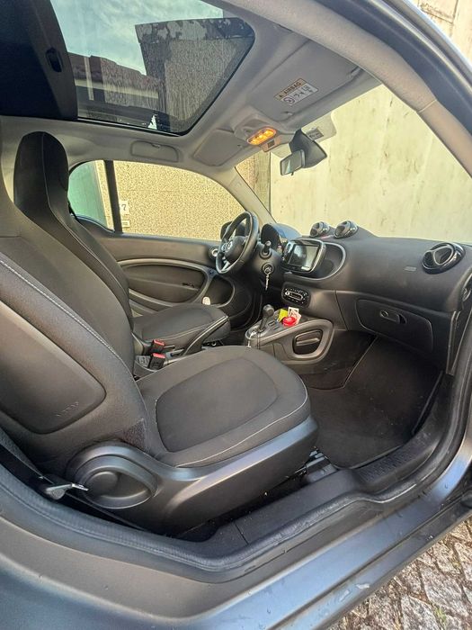 Smart 2019 FORTWO PASSION 90 CV automático ( TODOS OS EXTRAS)