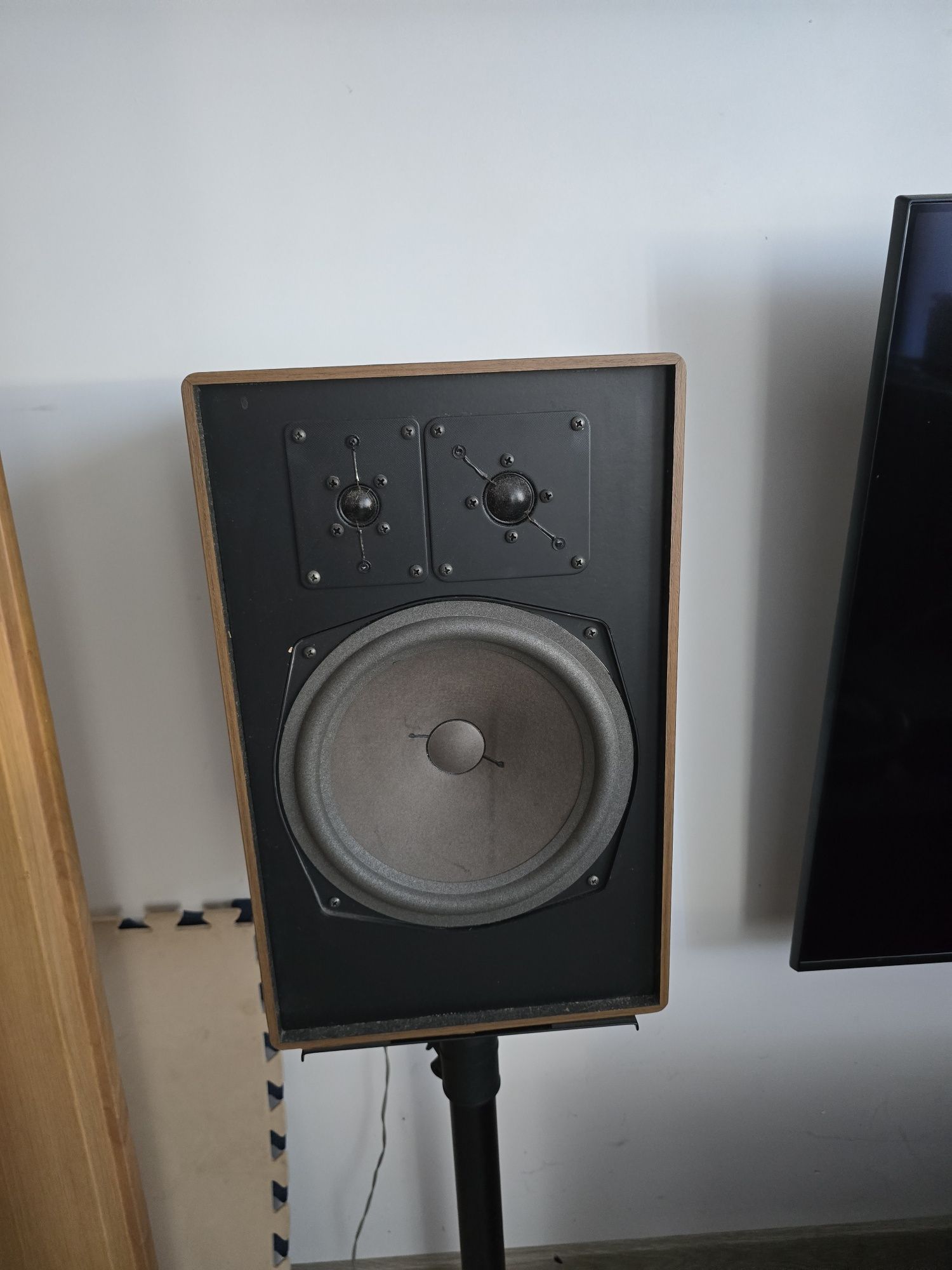 Kolumny Magnum se 110