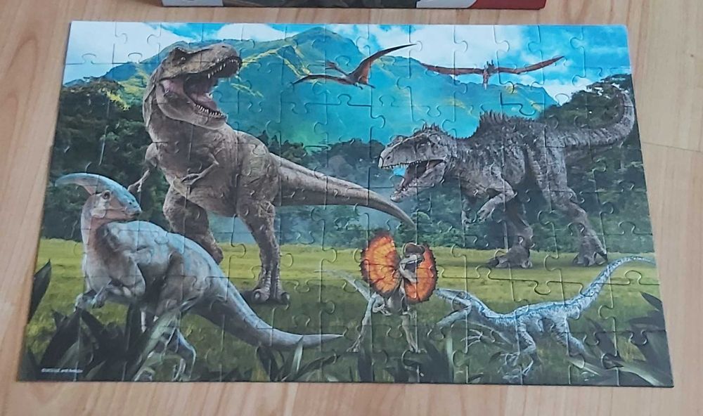 Puzzle Jurasstic World 100 elementów