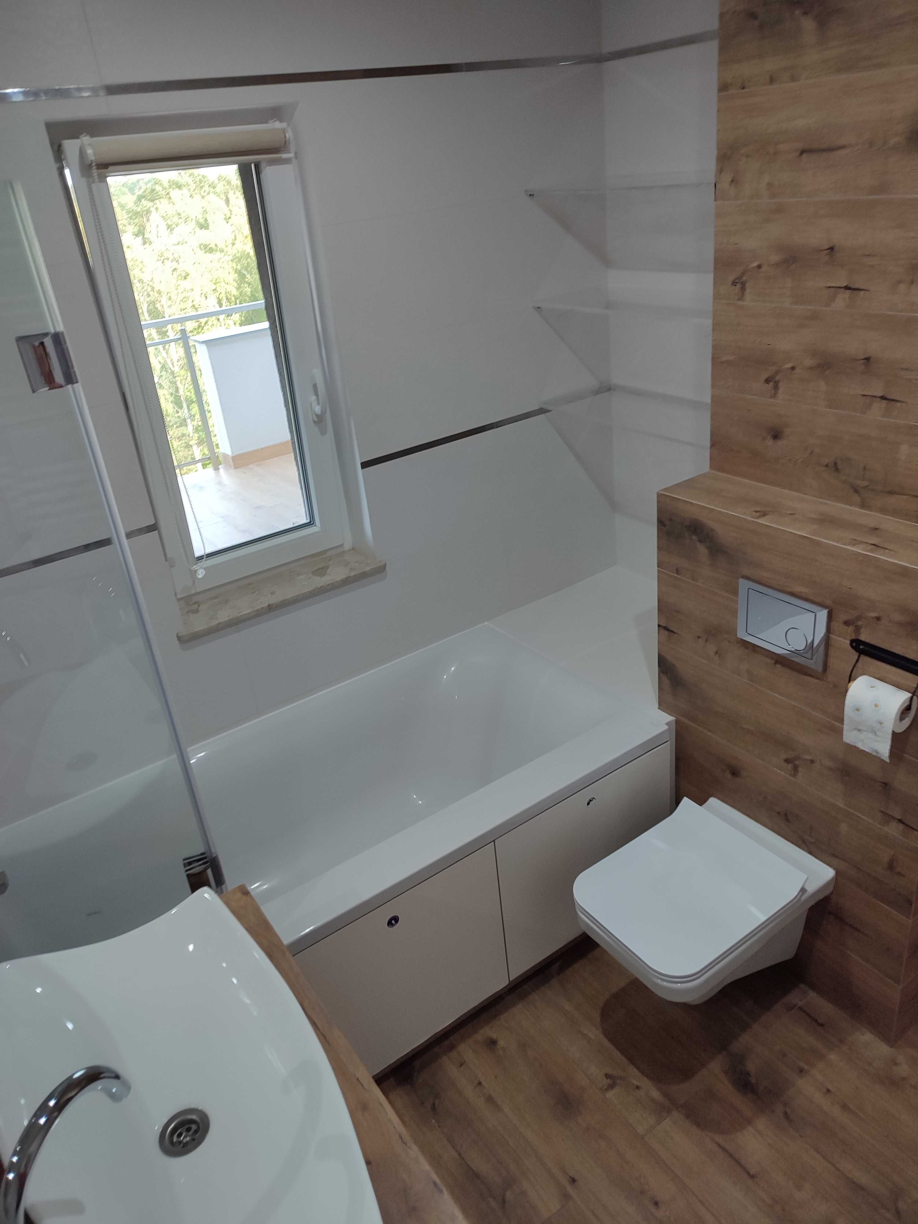 Sprzedam apartament nad jeziorem Sajmino, Winda,duże balkony,plaża.