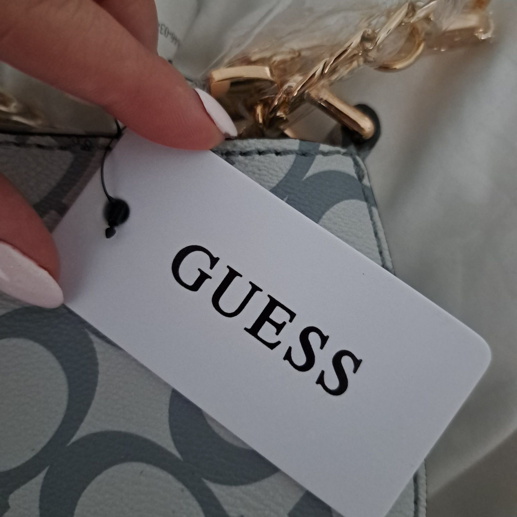 Torebka Guess Bobbin Mini