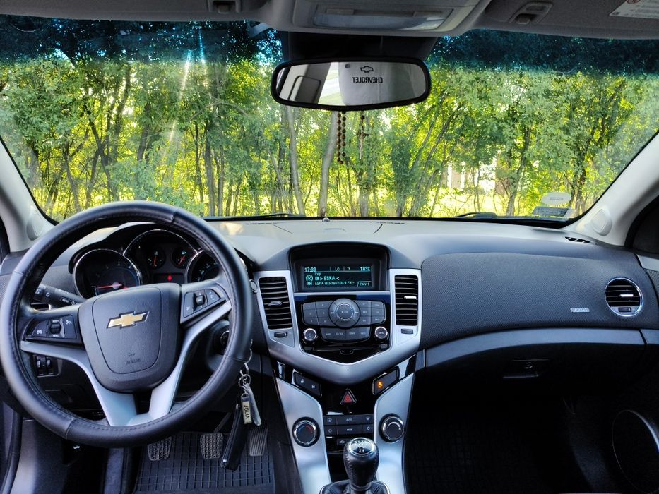 Sprzedam Chevroleta Cruze