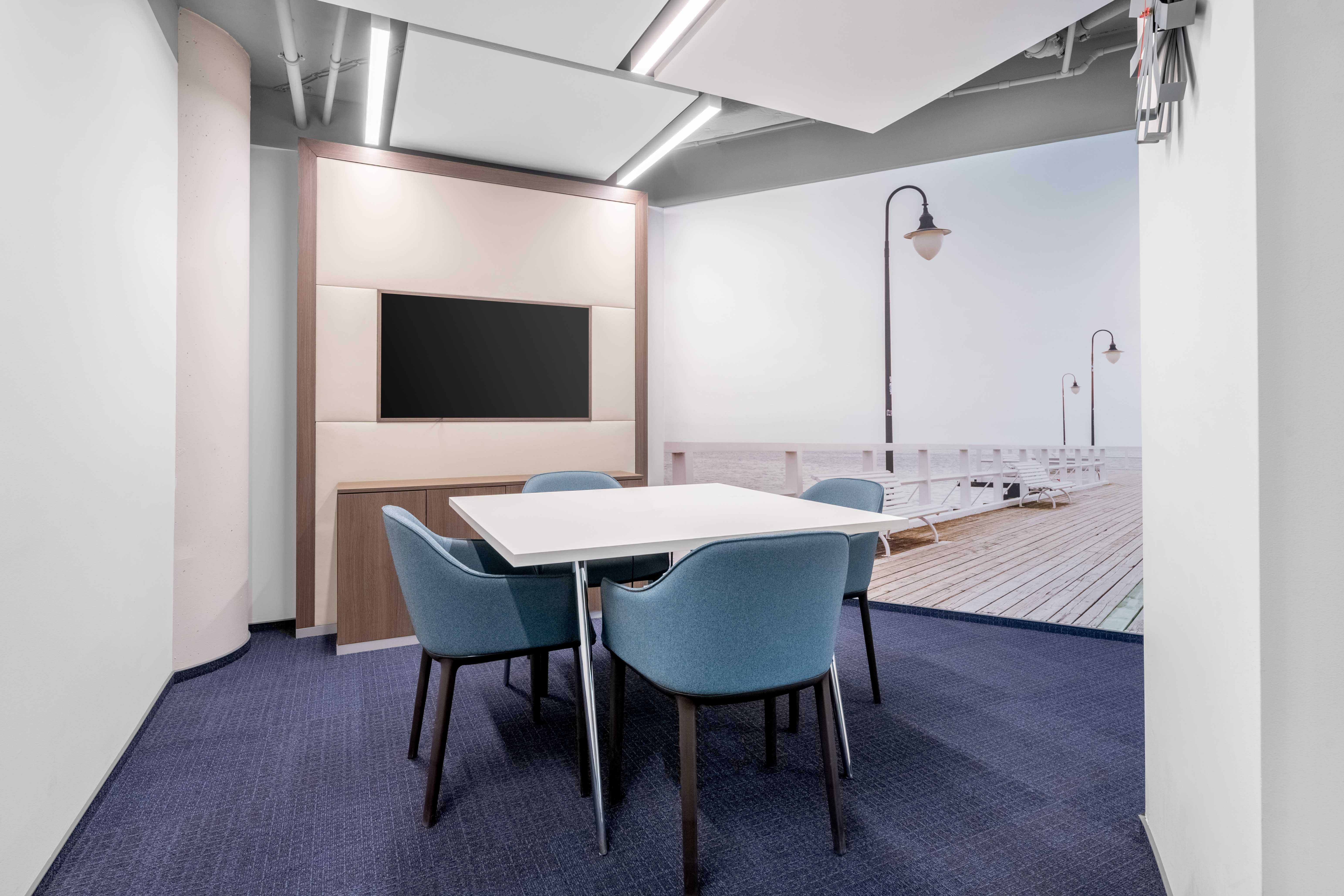 Wynajem biura w Warszawie:Znajdź 10-15 osobową w Regus Polna Corner