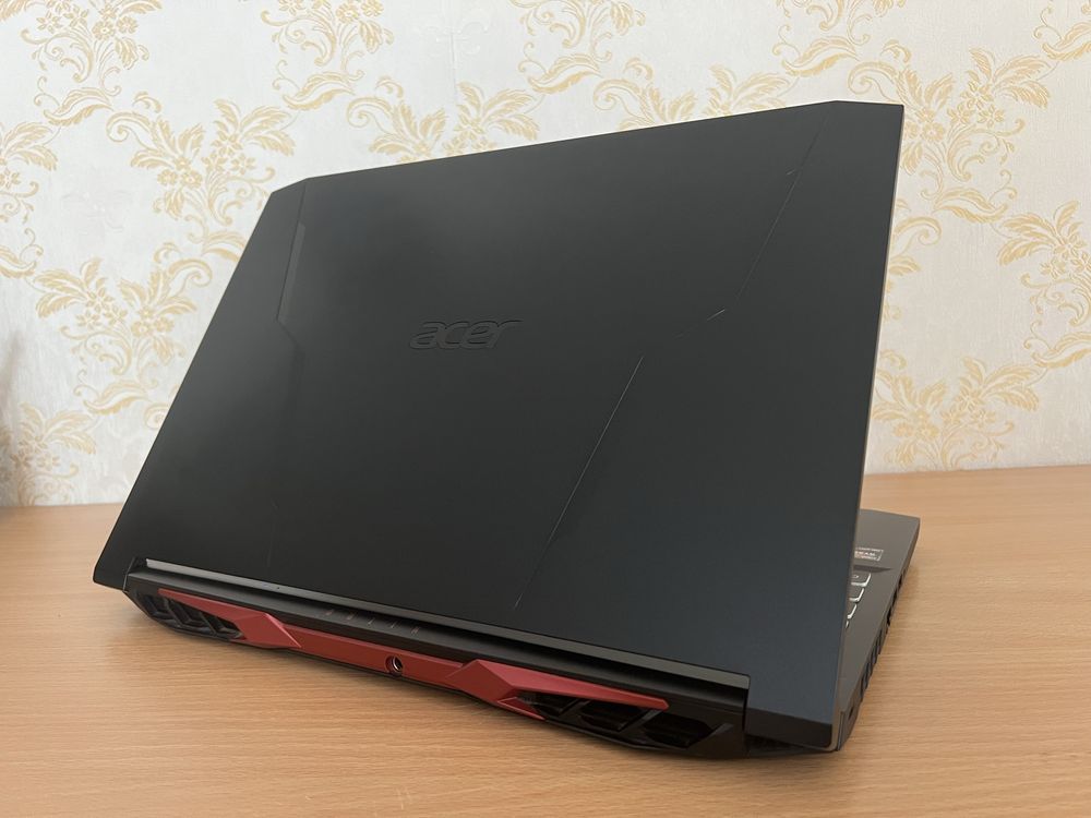 Ігровий ноутбук acer nitro 5 r5-5600h/rtx3060/ssd 1tb/ddr4