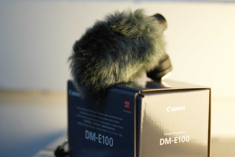 Microfone Canon DM-E100 original – como novo, com caixa