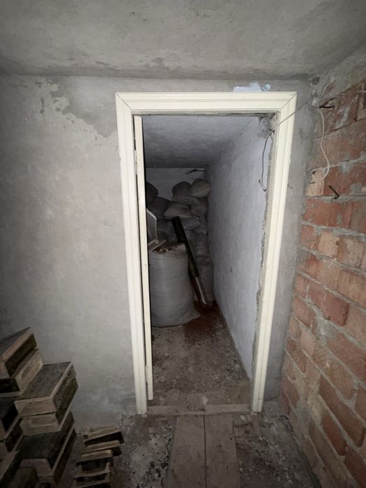 Продається недобудований будинок на Краматорській