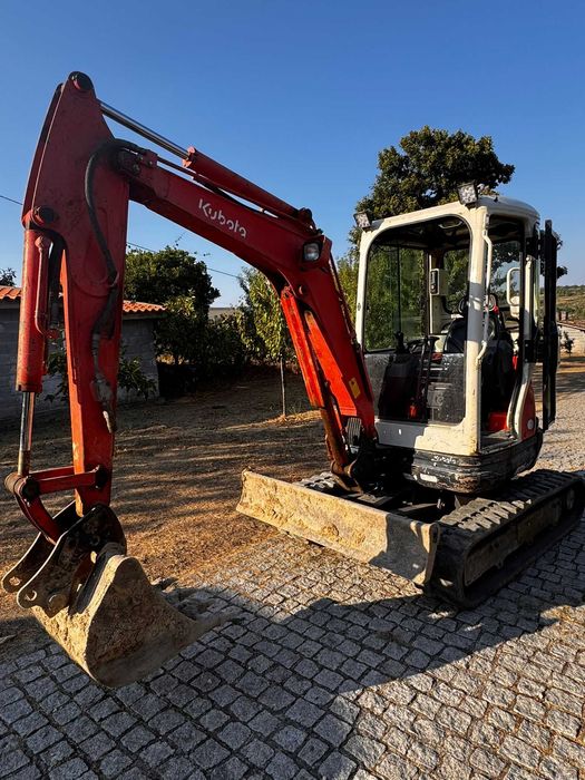 Mini Giratoria Kubota 2,5T