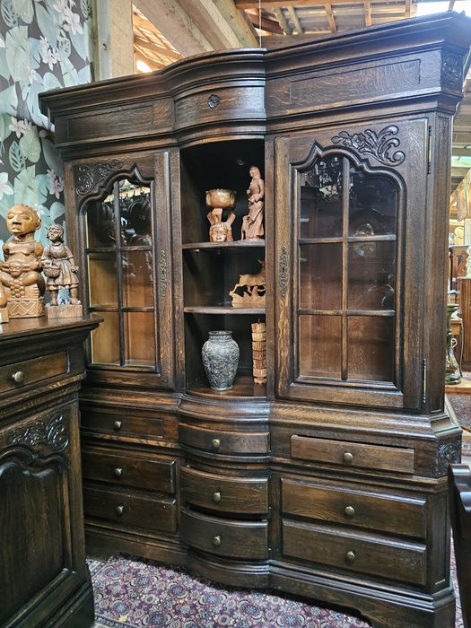 Duża dębowa jadalnia stół 8 krzeseł komoda lustro kredens #1401 Węgrów