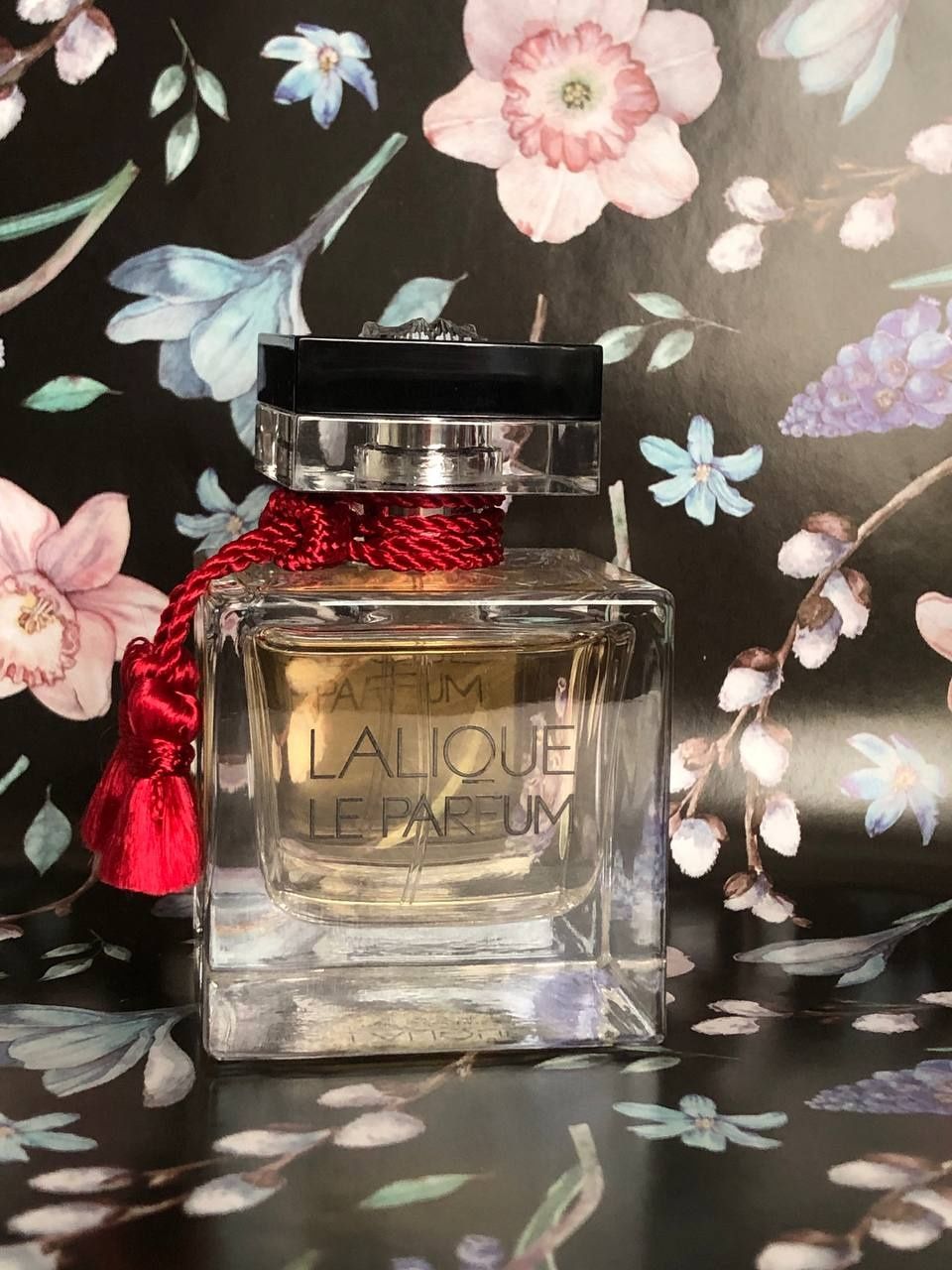 Lalique Le Parfum