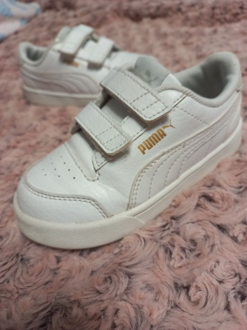 Puma adidasy białe 24