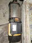 Eletro bomba impecavel