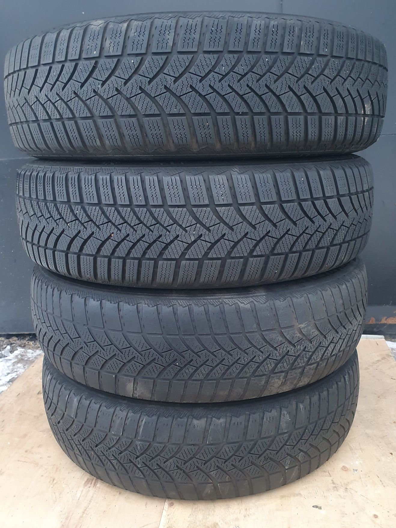 Колеса Диски5/114.3R20 ET33 Цо66.1 Reno grand scenic шини 195/55R20 XL