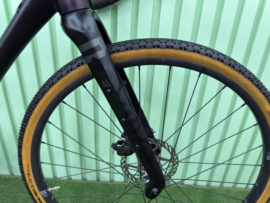 Мала рама XS Шикарний гравійний велосипед Rondo Ruut Shimano Apex 1x11