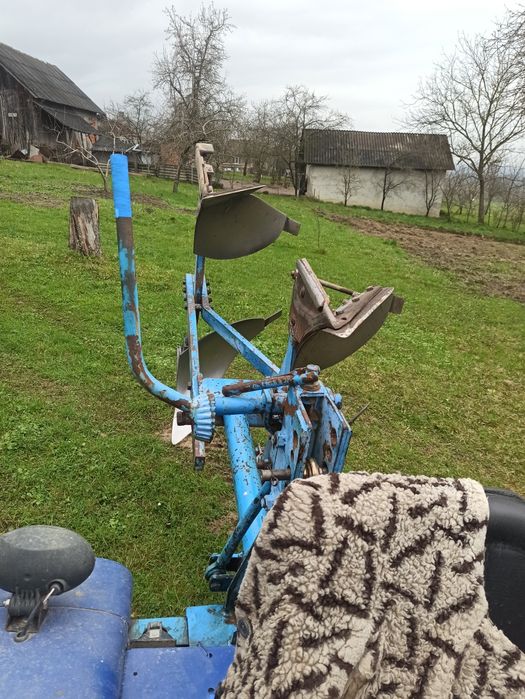 Продам плуг Lemken