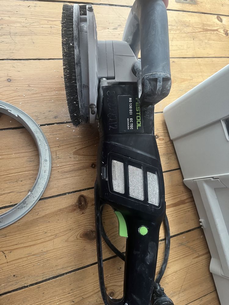 Festool RG 130 ECI