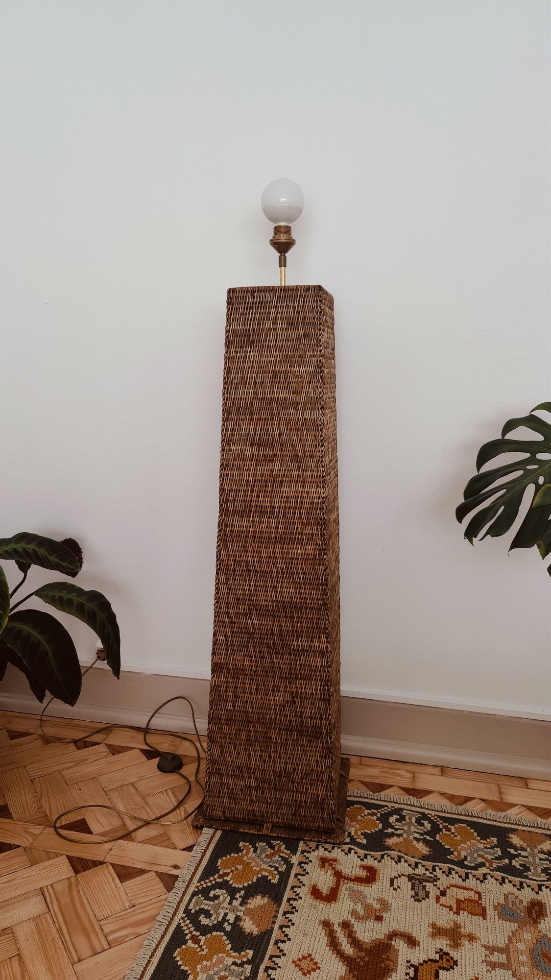 Candeeiro de chão Rattan 120 cm