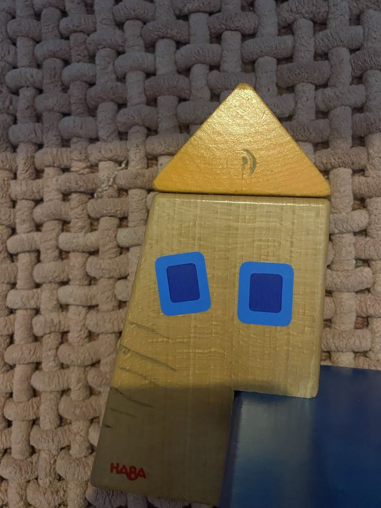 Prateleira para quarto de criança