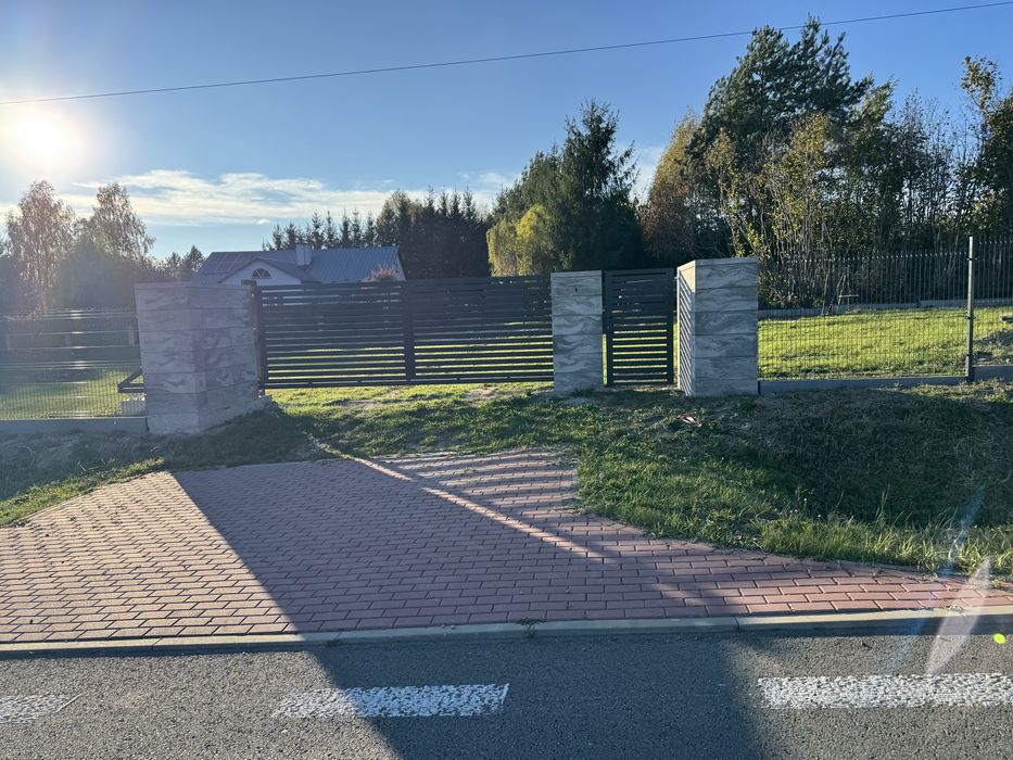 Dzialka budowlana WZ 13,79a  Komorów 455,6 ogrodzona