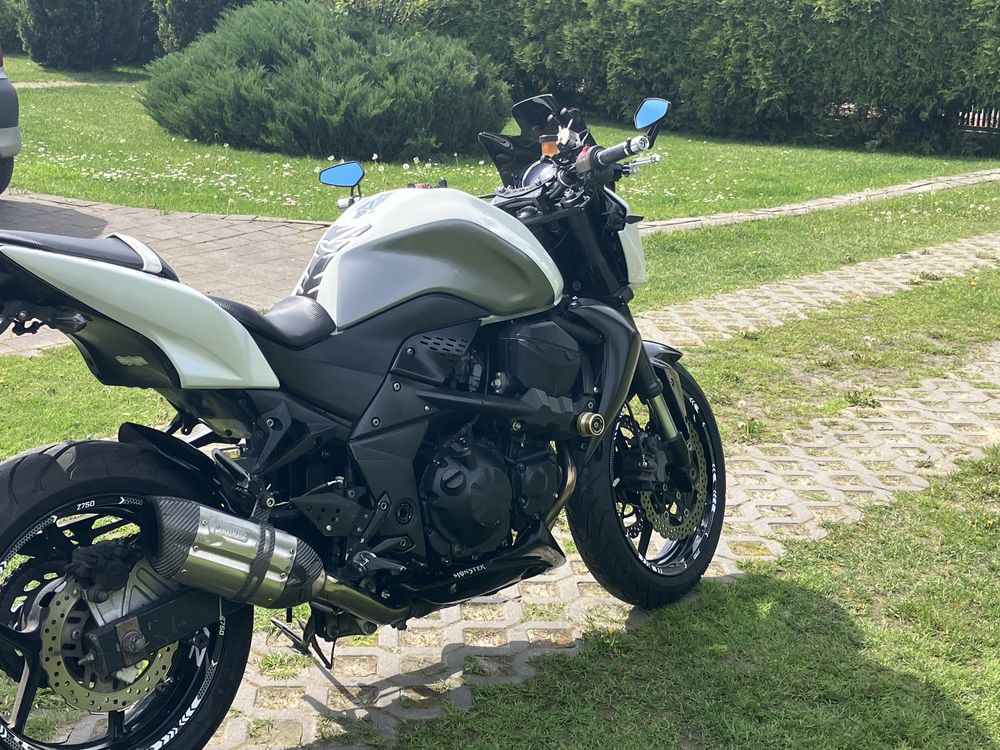 Kawasaki z750 Biały kruk