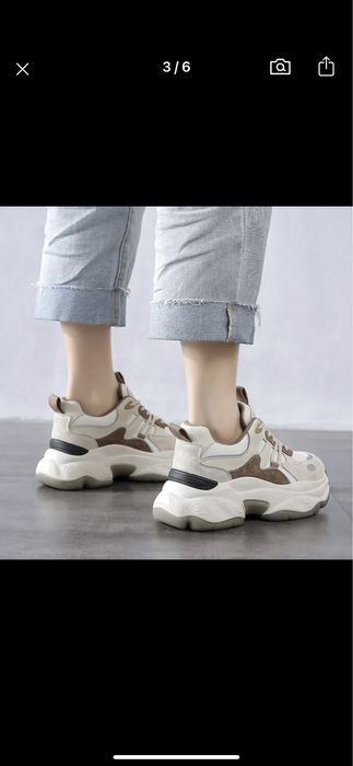 Кросівки жіночі нові