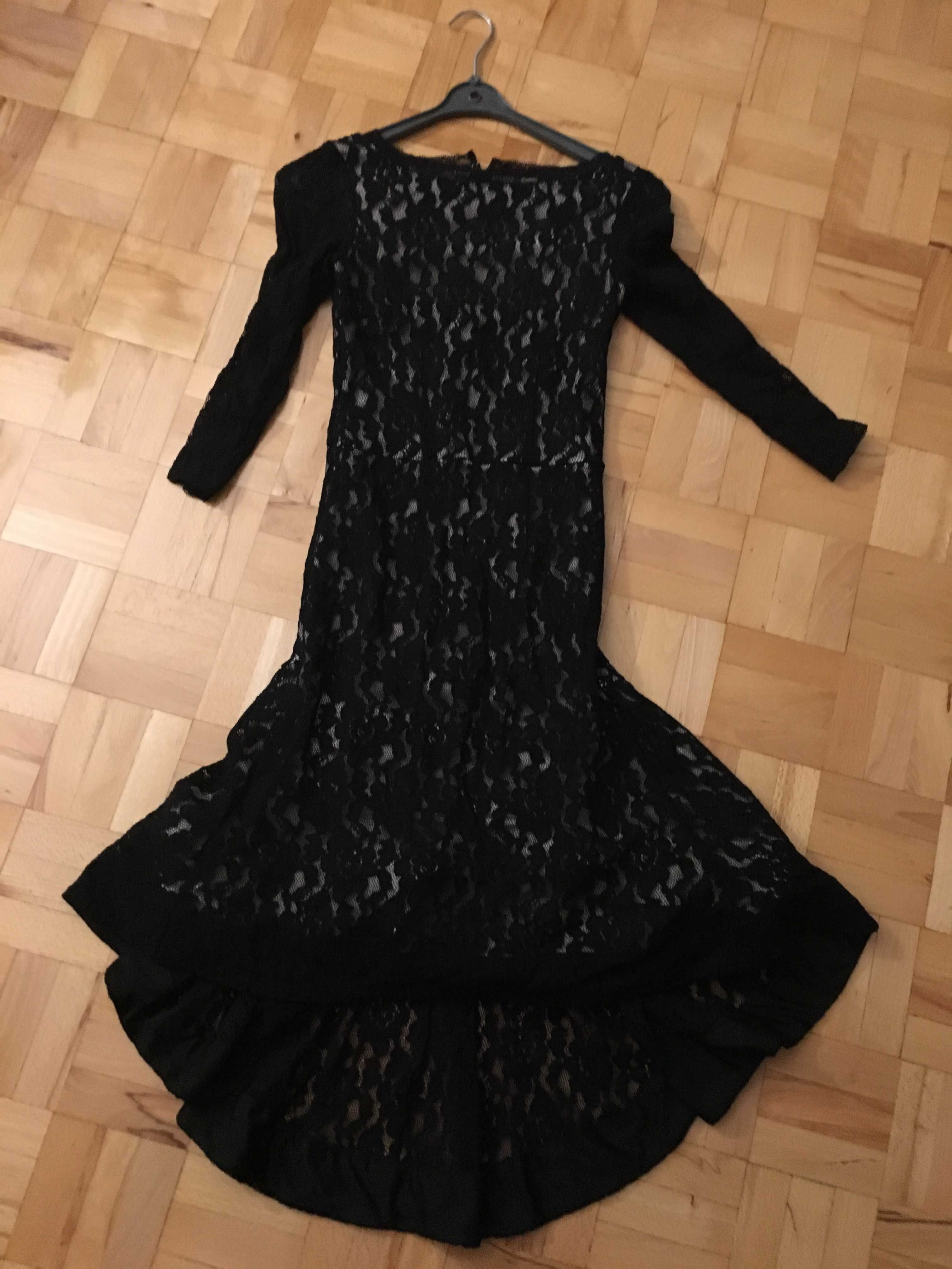 Sukienka wieczorowa z koronki czarna , na podszewce  R.34