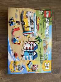 Lego Creator 3w1 Kamper na plaży 31138