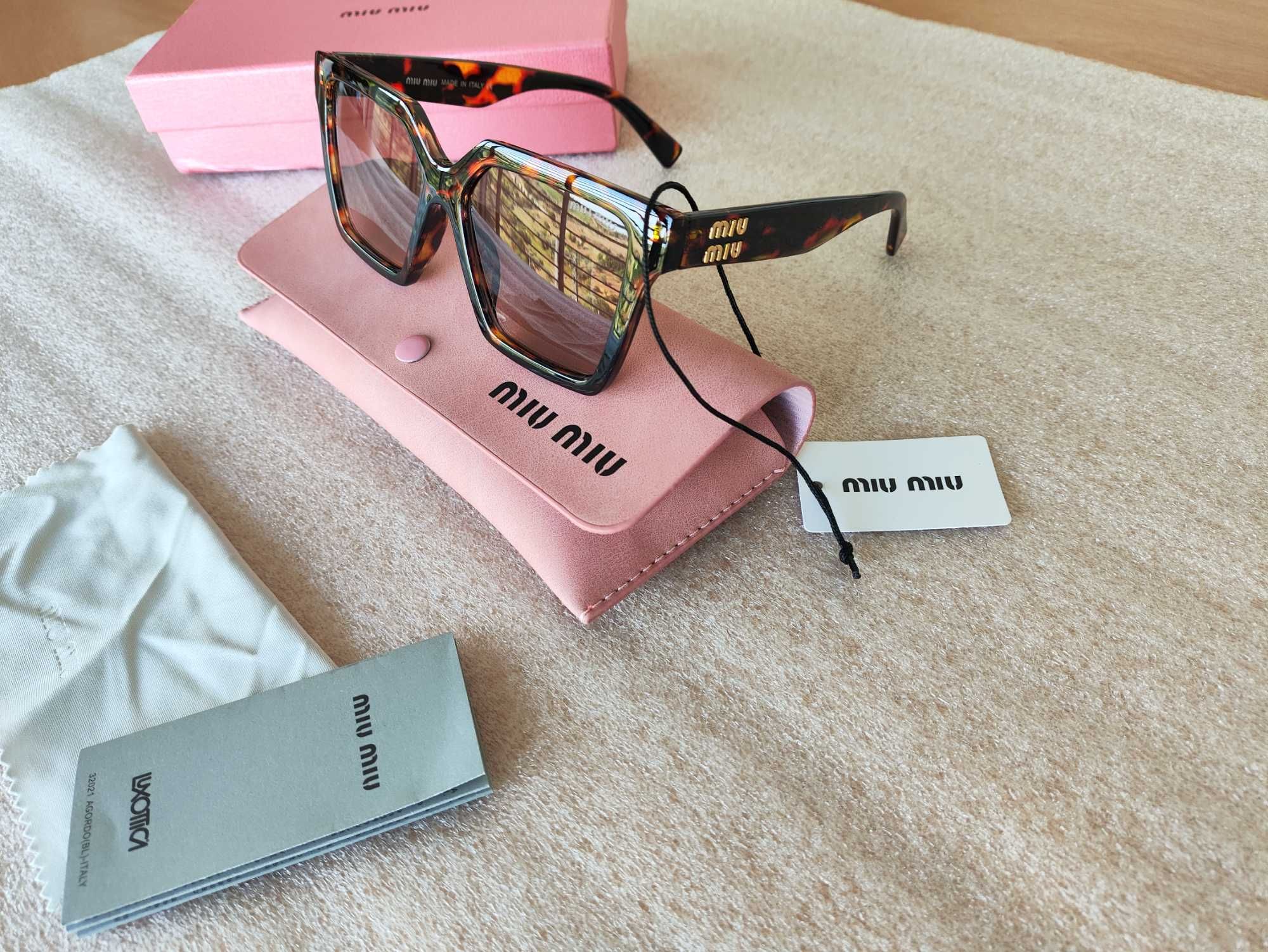 Óculos de Sol Miu Miu
