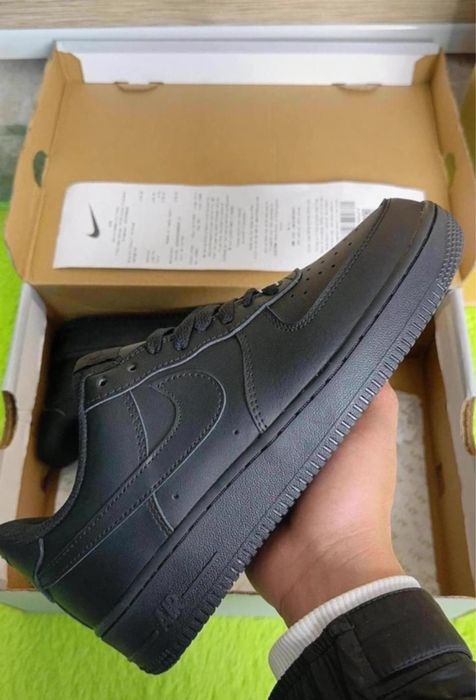 Airforce preto na caixa