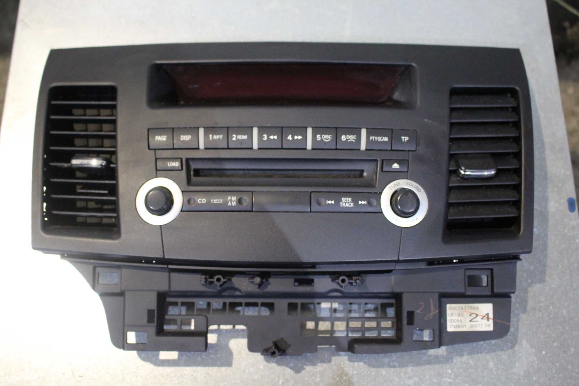 Radio Mitsubishi Lancer X