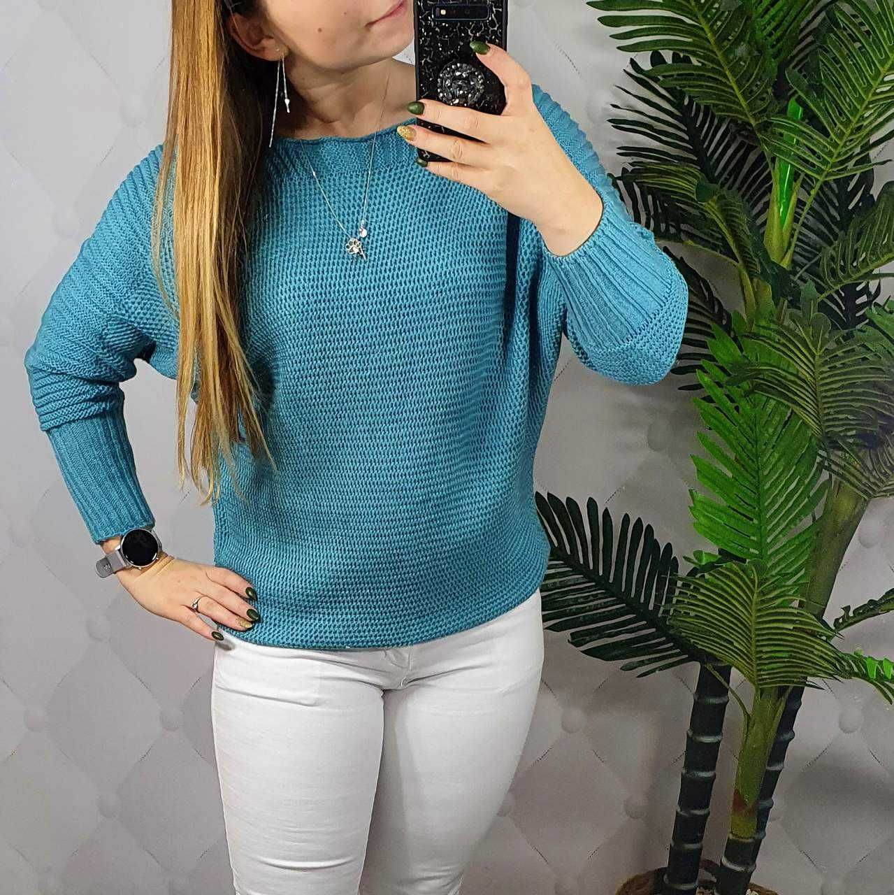 Nowy sweterek błękitny akrylowy M/L