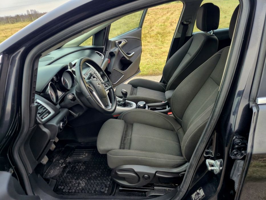 Opel Astra J 1.4 140KM_LPG_Ledy_Salon PL_1 właściciel_Serwisowana