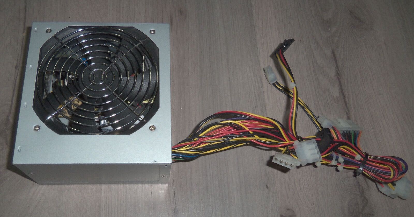 Zasilacz komputerowy Fortron 300W ATX-300PNR