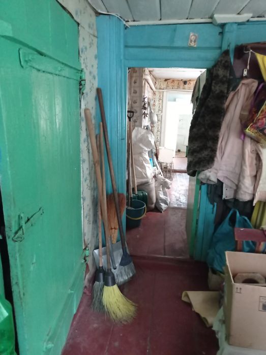 Половина дома с приватизированной землёй