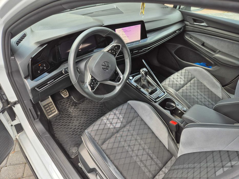 Sprzedam Golf VIII R-Line, krajowy, Gwarancja Fabryczna