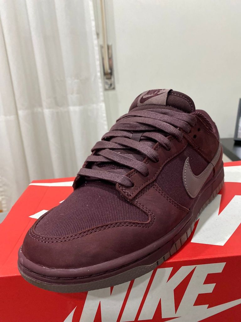 Nike dunk burgundy crush (aceito trocas)