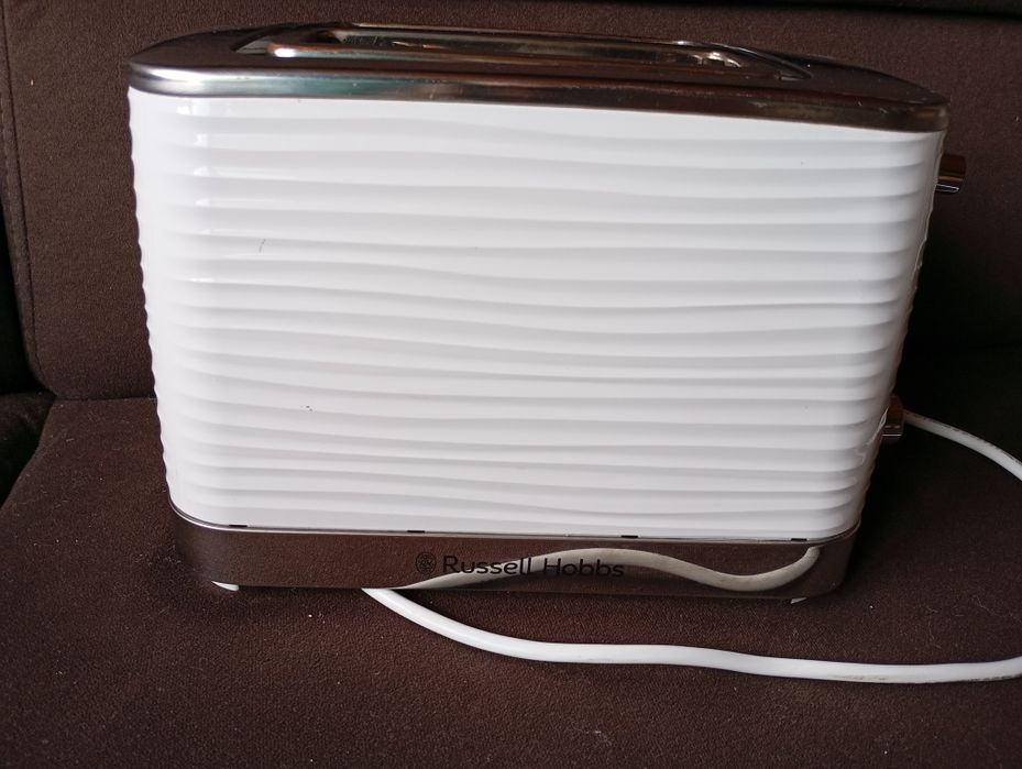 Тостер Russell Hobbs