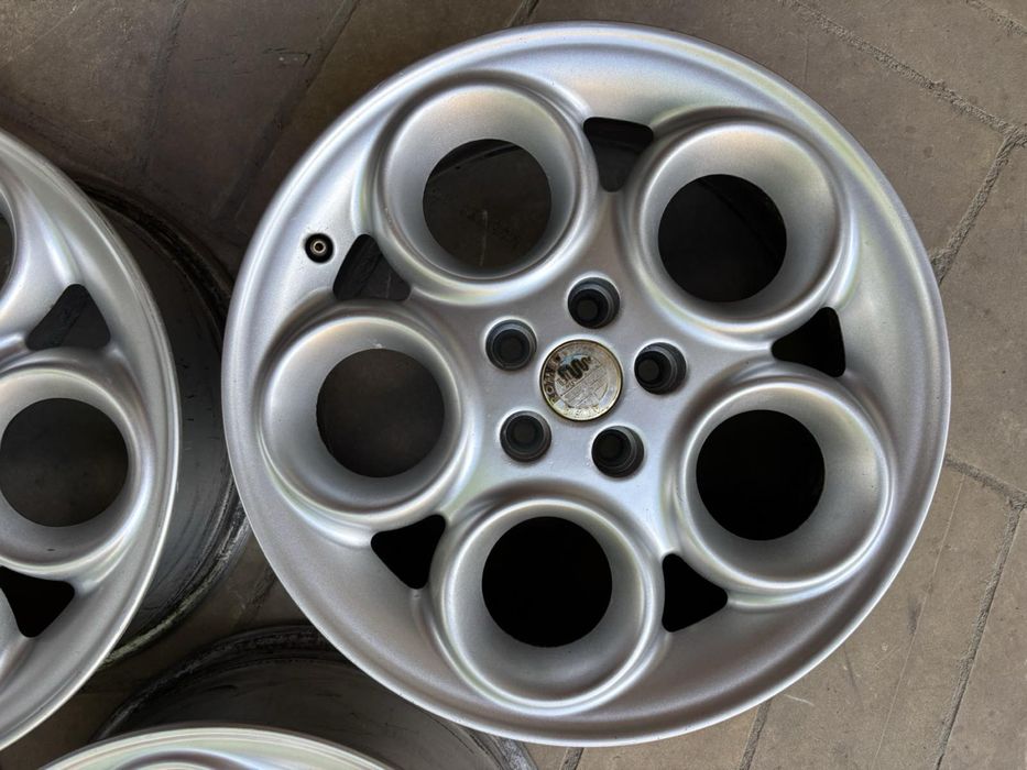 Оригінальні диски 5/98 r16 6.5j et41.5 alfa scudo goblo