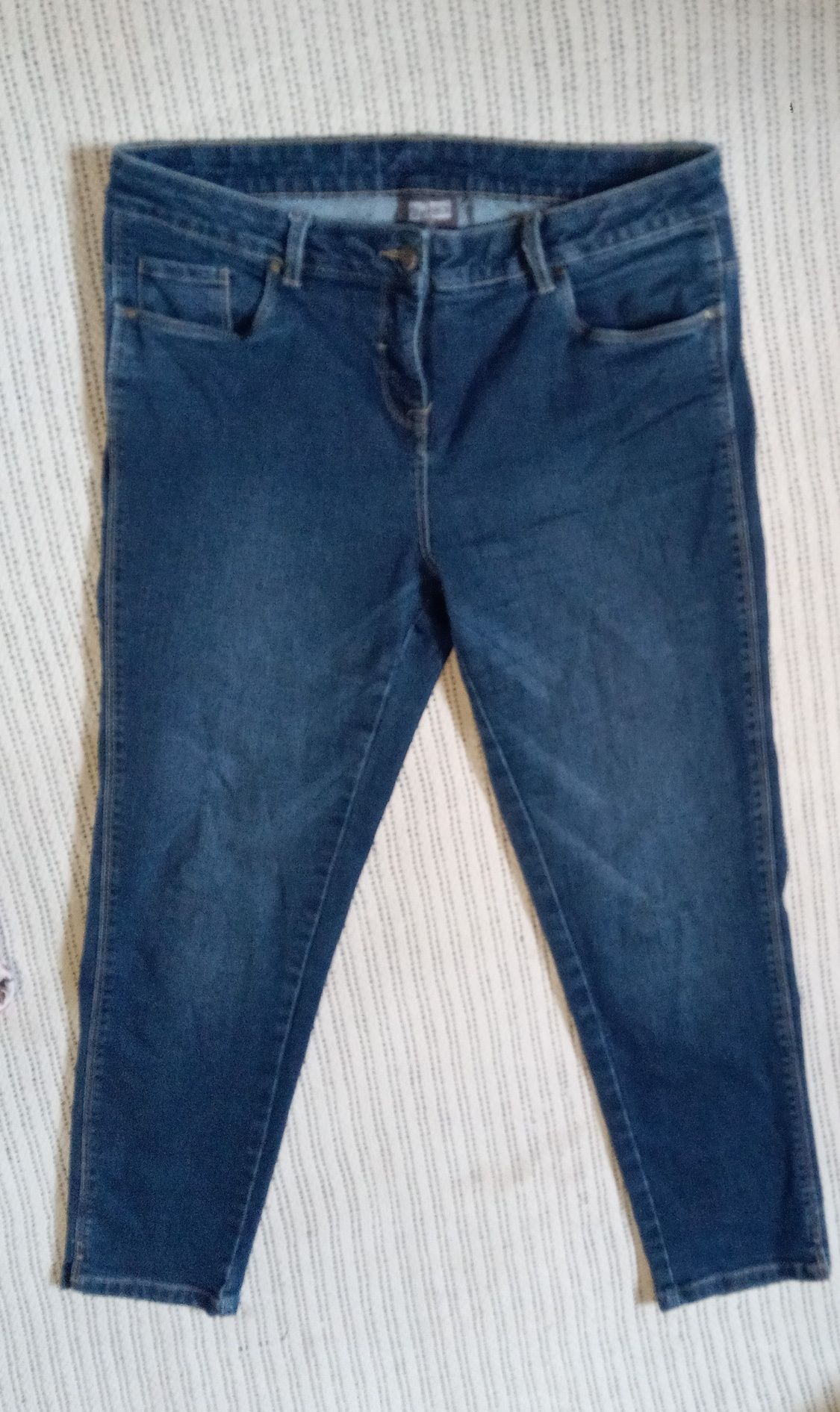 Женские укороченные джинсы-скинни-50-52 размер