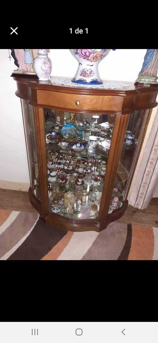Vitrine muito bom estado