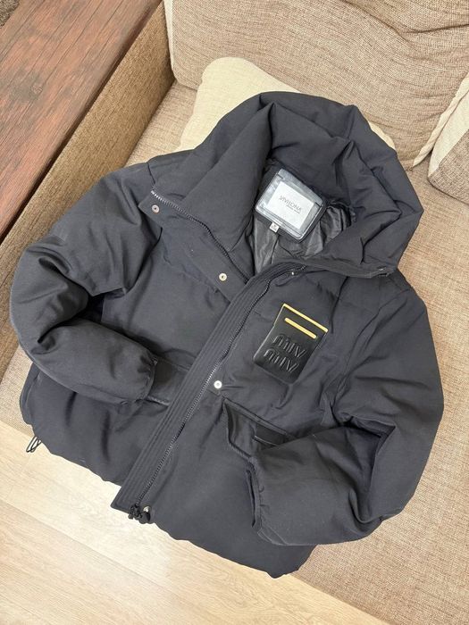 Тёплая зимняя куртка Vivilona, размер M, в отличном состоянии