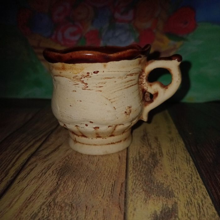 Керамічна кавова чашка