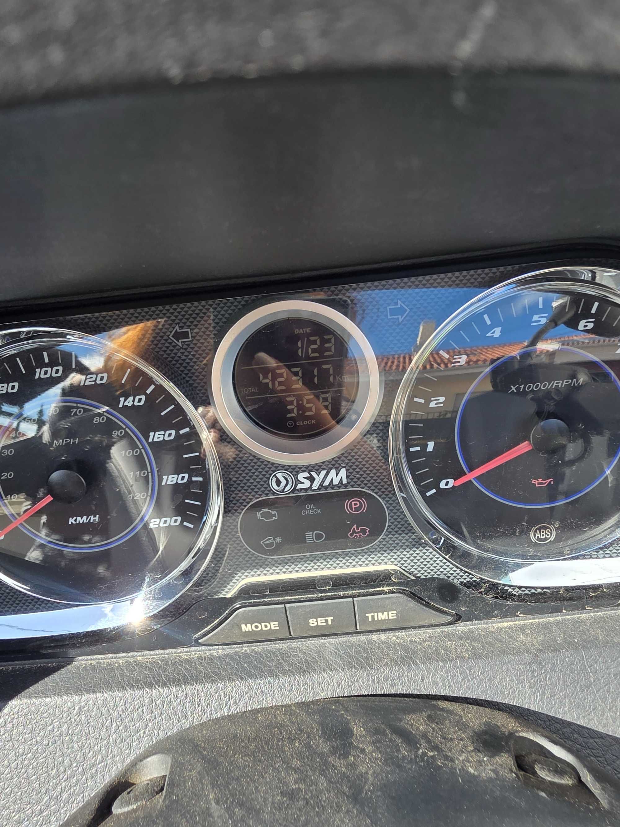 Sym 600i 2016 , 42 mil km revisão  feita á 200 km! Mota impecavel