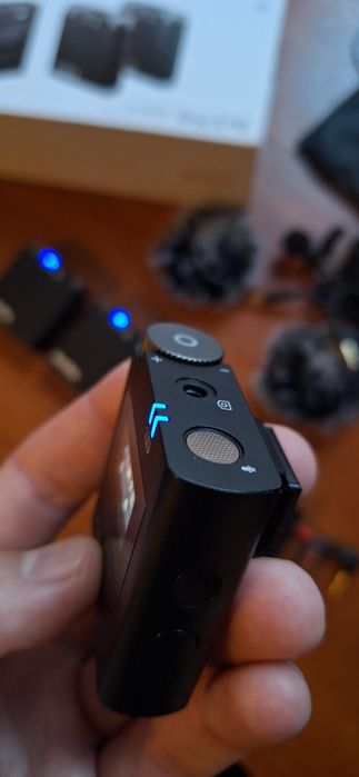 Бездротова мікрофонна система (на 3 персони)Godox Virso  M2