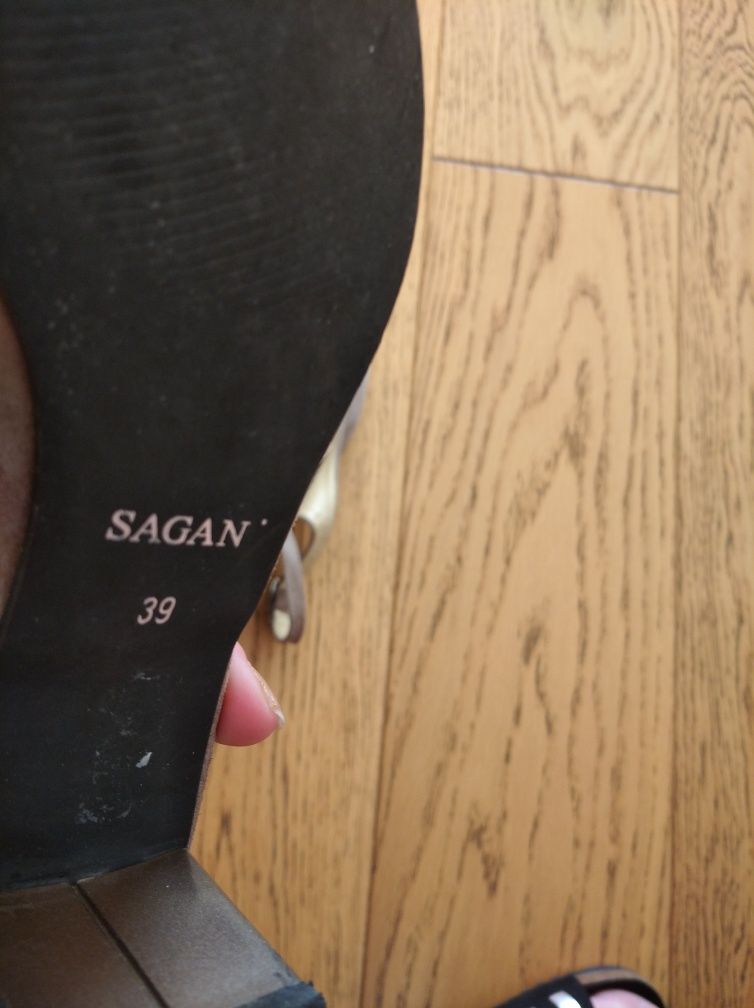 Sandały Sagan rozm. 39 skóra naturalna