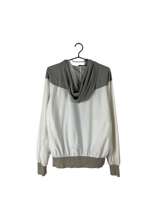 Nike damska kurtka wiatrówka, rozmiar M, stan dobry