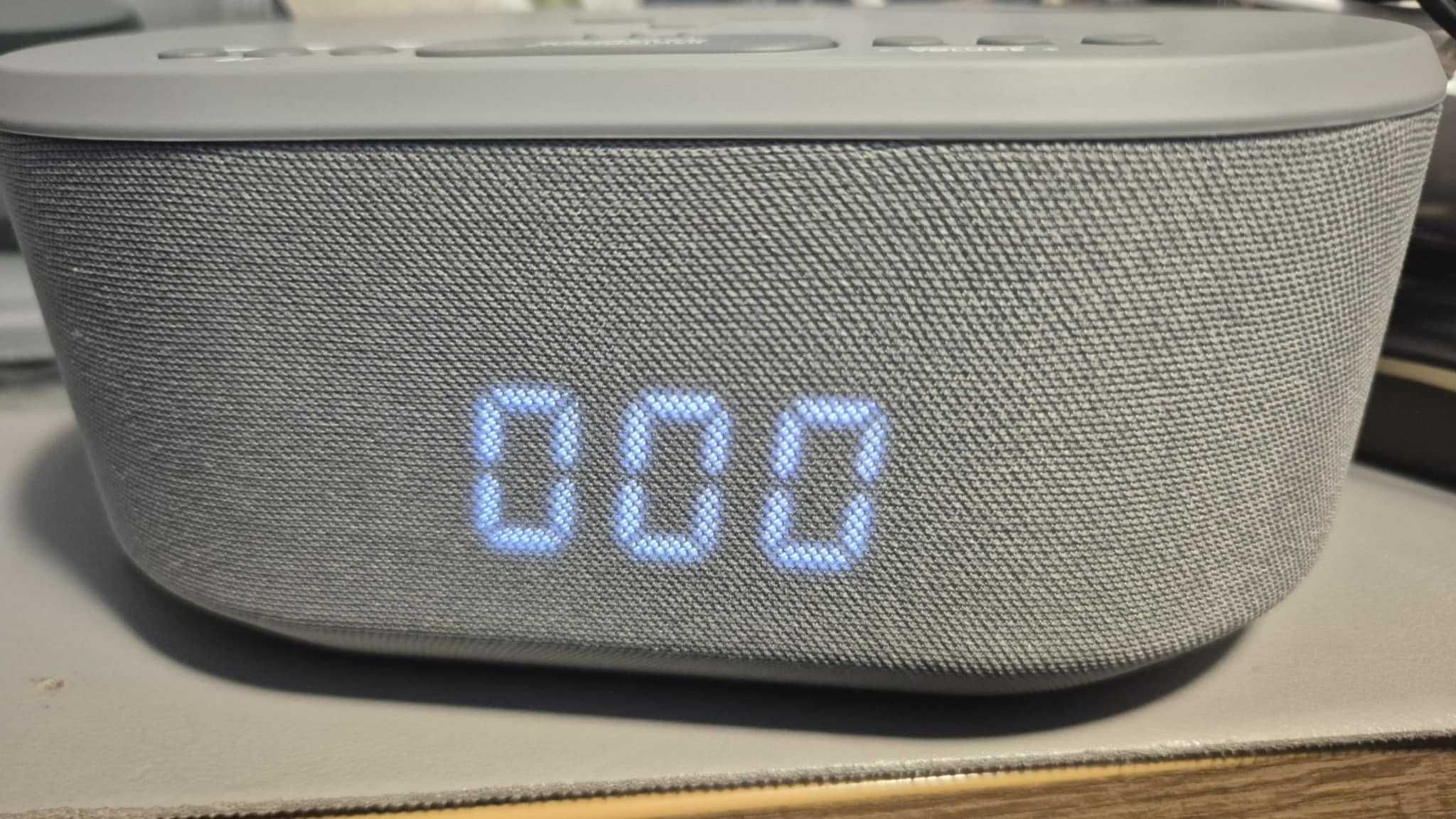 Radiobudzik z ładowarką indukcyjną I-Box Dawn Bluetooth